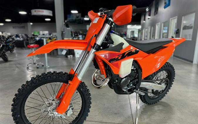 2025 KTM 125 XC