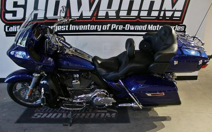 2015 Harley-Davidson® FLTRUSE - CVO™ Road Glide® Ultra