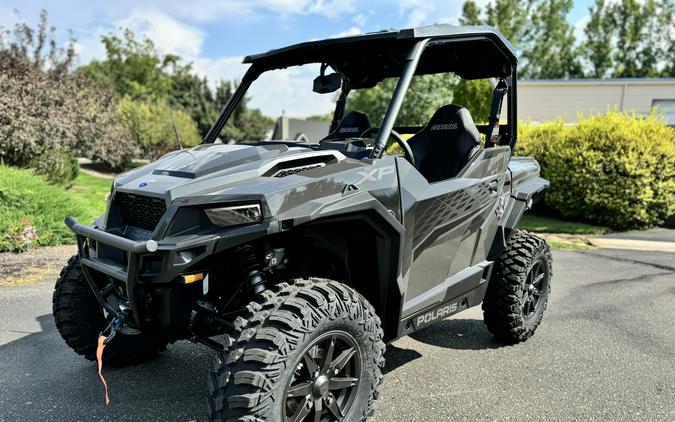 2025 Polaris Industries GENERAL XP 1000 ULTIMATE