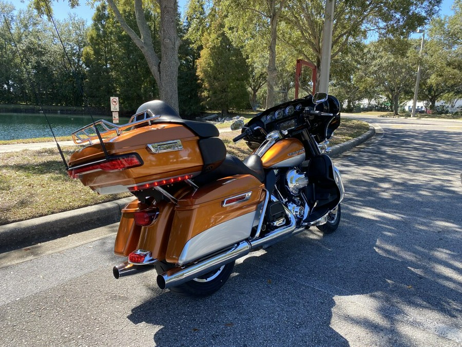2014 Harley-Davidson® Ultra Limited