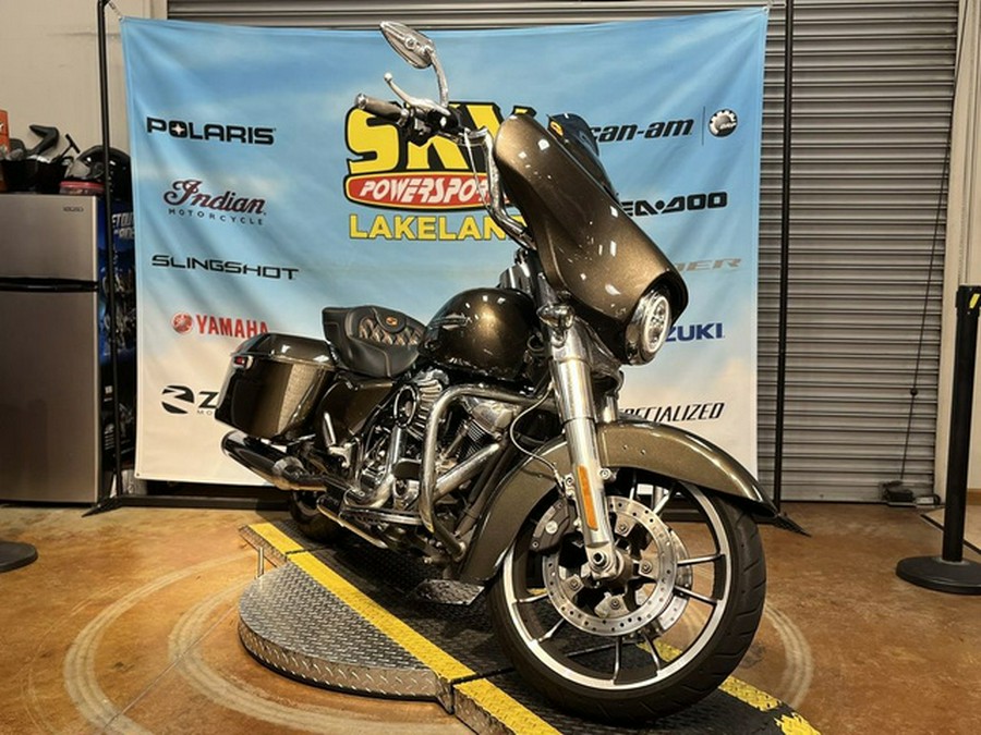 2021 Harley-Davidson FLHX - Street Glide