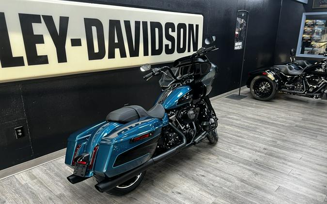 2026 Harley-Davidson® Road Glide® Teal Thunder / Vivid Black