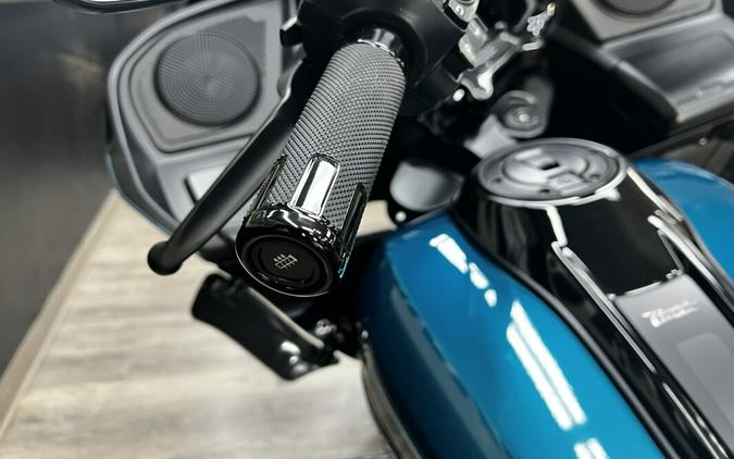 2026 Harley-Davidson® Road Glide® Teal Thunder / Vivid Black