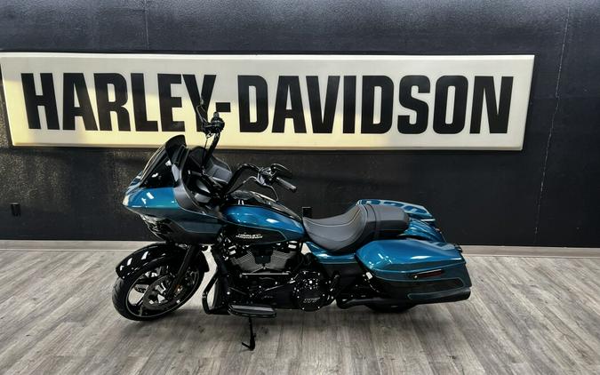 2026 Harley-Davidson® Road Glide® Teal Thunder / Vivid Black