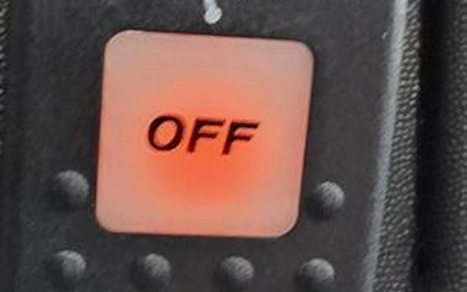 2026 Can-Am® Defender MAX DPS CAB HD10