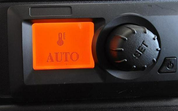 2026 Can-Am® Defender MAX DPS CAB HD10