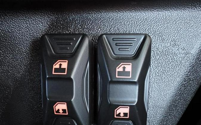 2026 Can-Am® Defender MAX DPS CAB HD10