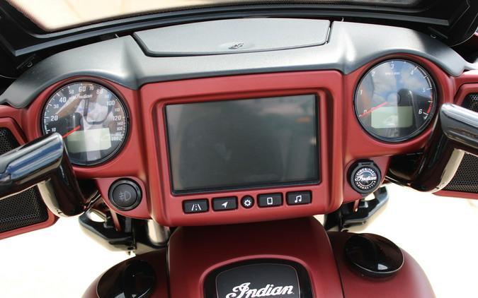 2023 Indian Motorcycle Chieftain Dark Horse - Icon