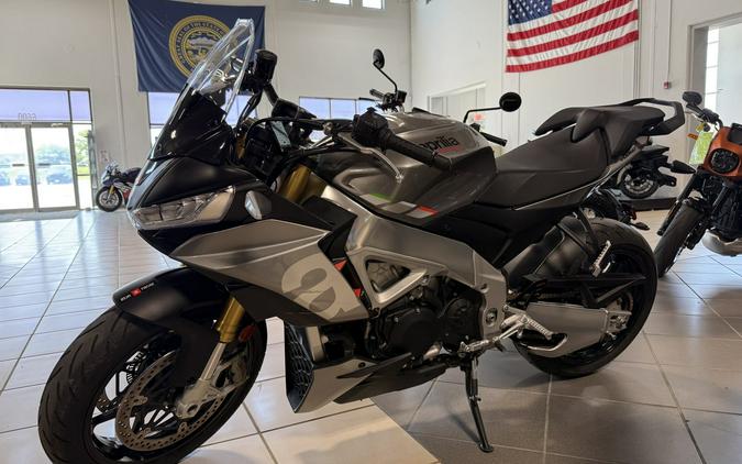 2022 Aprilia Tuono V4 1100 RR