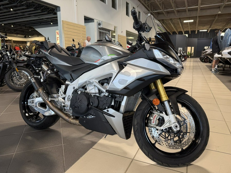 2022 Aprilia Tuono V4 1100 RR