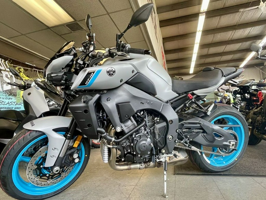 2025 Yamaha MT-10