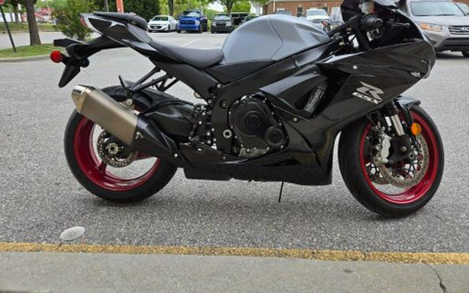 2023 Suzuki GSX-R600