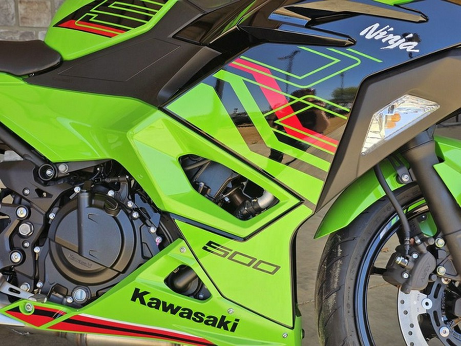 2024 Kawasaki Ninja 500 KRT Edition