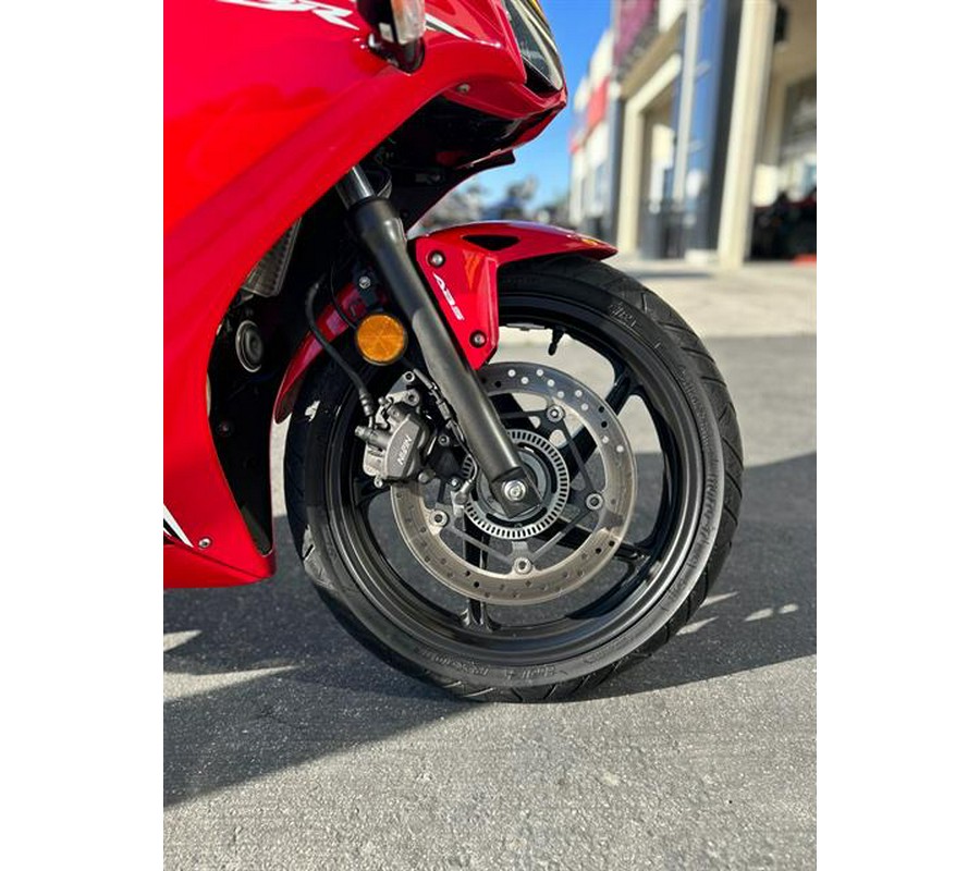 2021 Honda CBR300R ABS