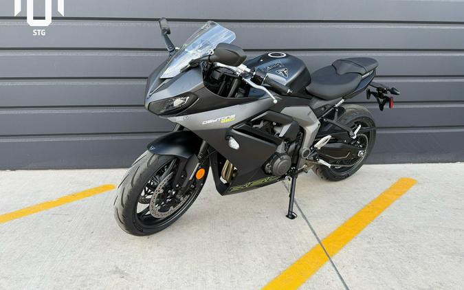 2025 Triumph Daytona 660 Satin Granite/Satin Black