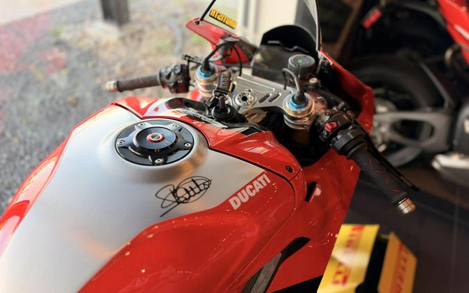 2024 Ducati Panigale V4 Bautista 2022 World Champion Replica RED