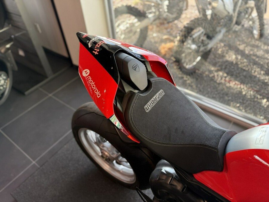 2024 Ducati Panigale V4 Bautista 2022 World Champion Replica RED