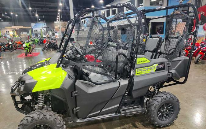 2024 HONDA PIONEER 700-4 DELUXE