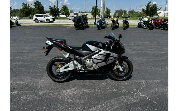 2004 Honda CBR600RR