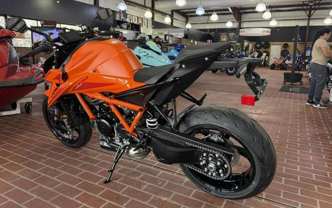 2026 KTM 1390 Super Duke R EVO
