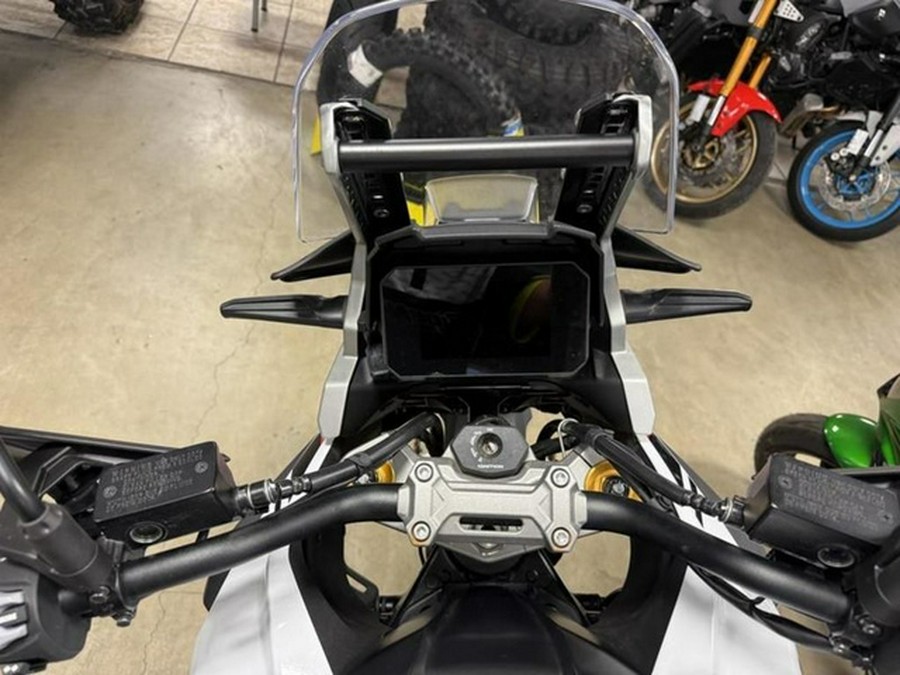 2026 Suzuki V-Strom 1050DE