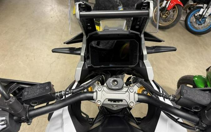 2026 Suzuki V-Strom 1050DE