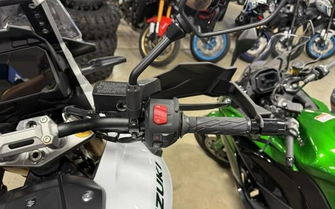 2026 Suzuki V-Strom 1050DE