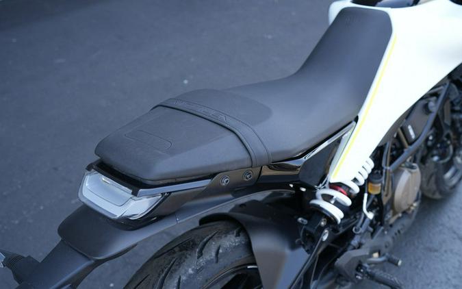 2024 Husqvarna Vitpilen 401