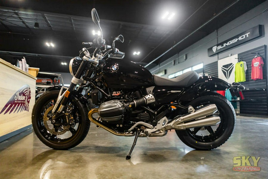 2024 BMW R 12 nineT Blackstorm Metallic