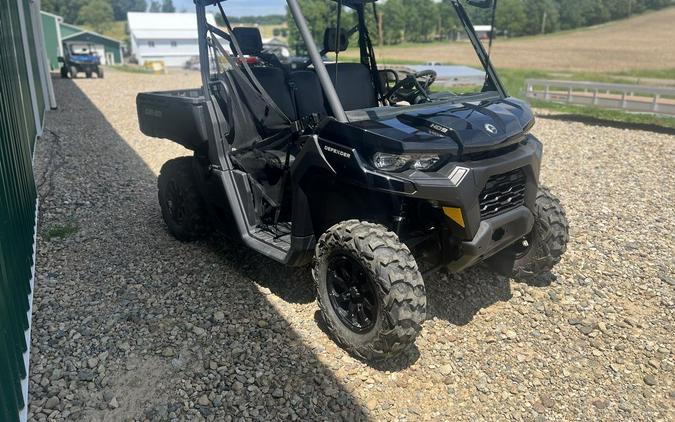 2023 Can-Am® Defender HD9