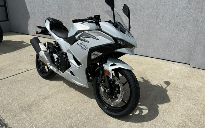 2024 Kawasaki Ninja 500 ABS