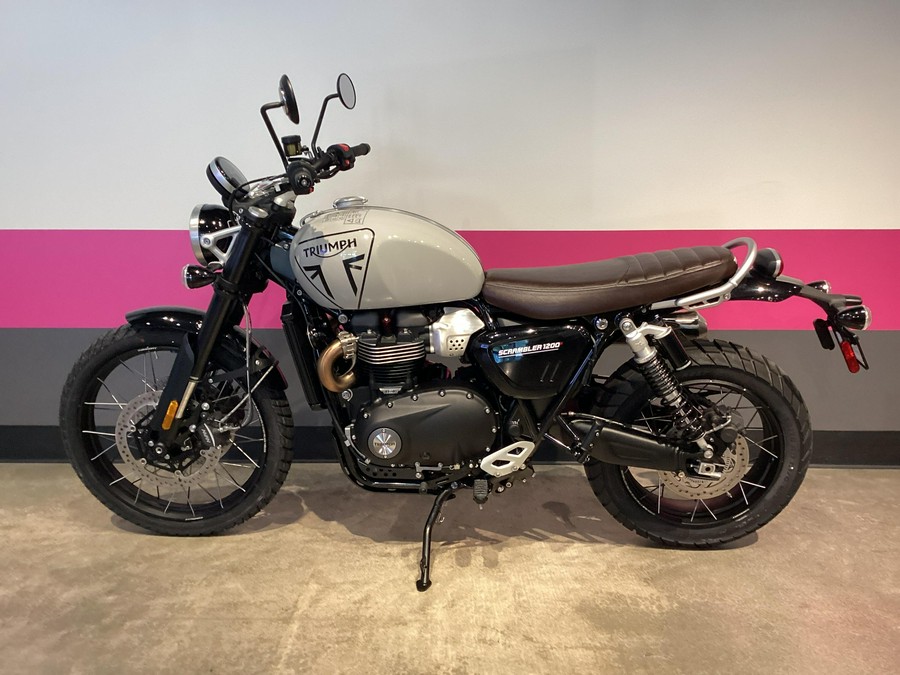 2025 Triumph Scrambler 1200 X
