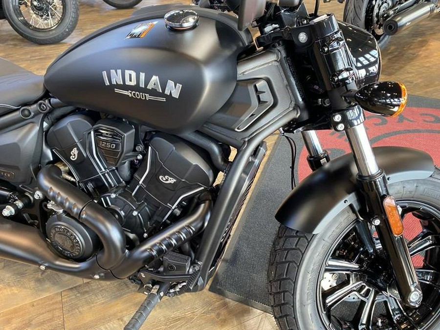 2025 Indian Motorcycle® Scout® Bobber Limited Black Smoke