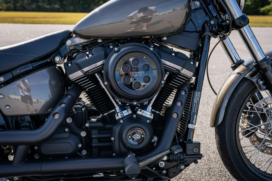 Used 2019 Harley-Davidson Street Bob FXBB Motorcycle For Sale In Florence, SC