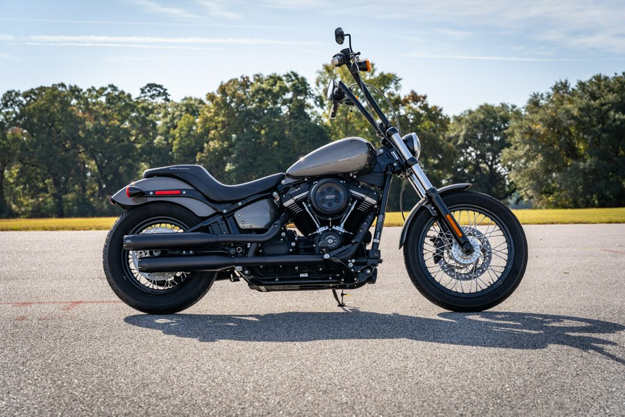 Used 2019 Harley-Davidson Street Bob FXBB Motorcycle For Sale In Florence, SC
