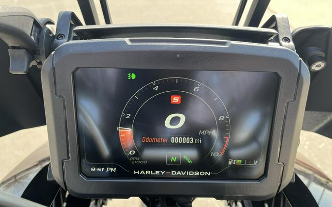 2026 Harley-Davidson® RA1250L Pan America 1250 Limited Olive Steel Metallic