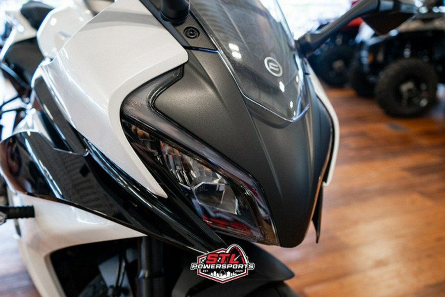 2025 CFMOTO SS 300 - NEBULA WHITE