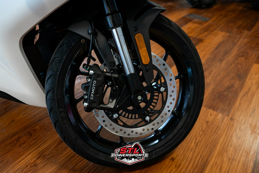 2025 CFMOTO SS 300 - NEBULA WHITE