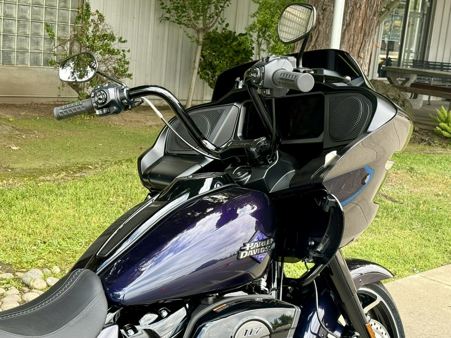 FLTRX 2025 Road Glide™