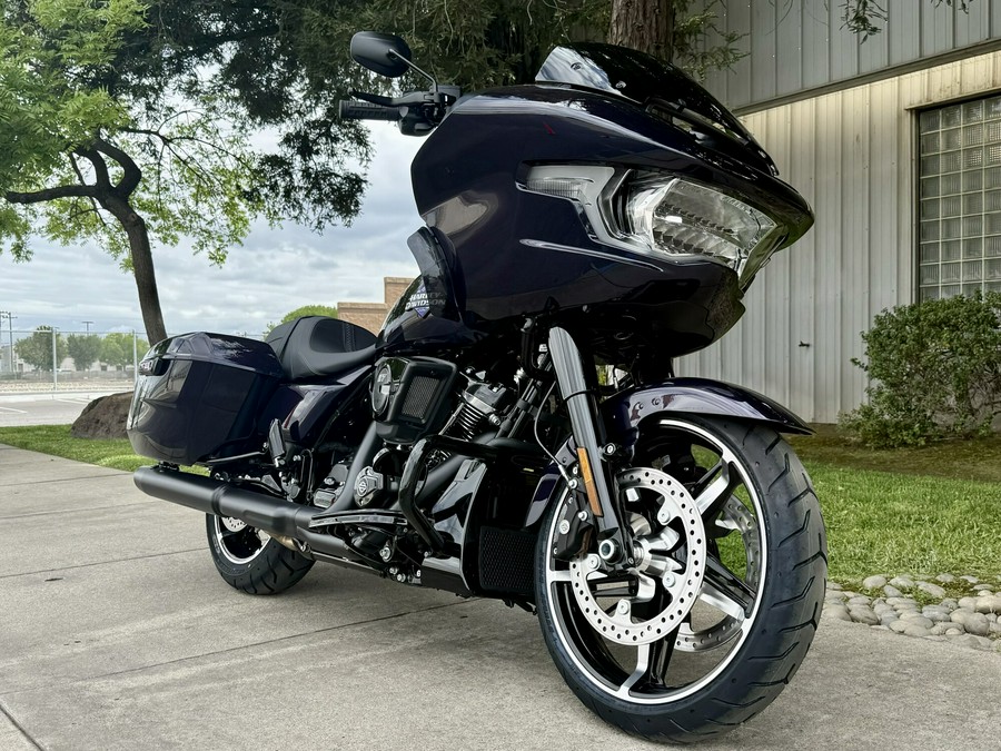 FLTRX 2025 Road Glide™