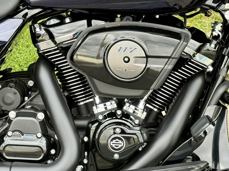 FLTRX 2025 Road Glide™