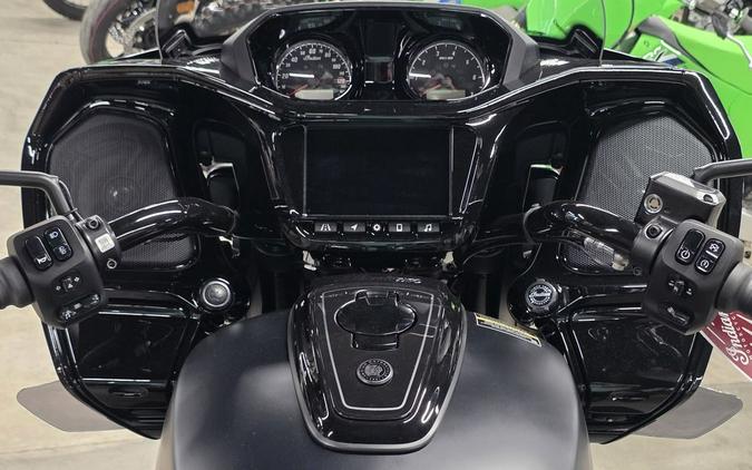 2026 Indian Motorcycle® Challenger 112 Dark Horse®