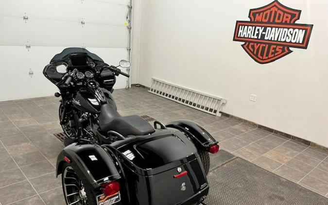 2024 Harley-Davidson® FLTRT - Road Glide® 3