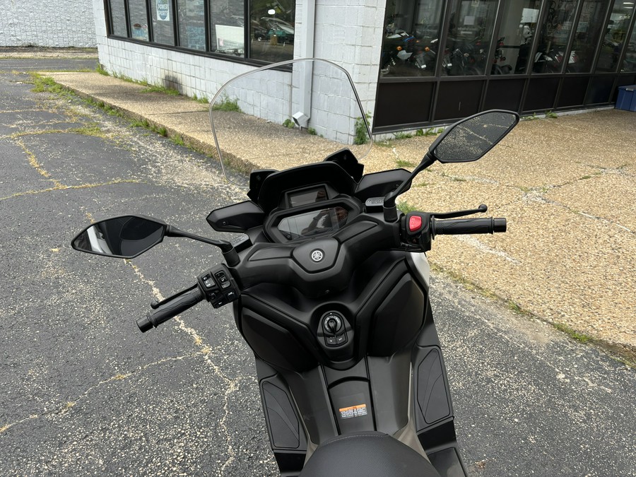 2024 Yamaha XMAX™ Base