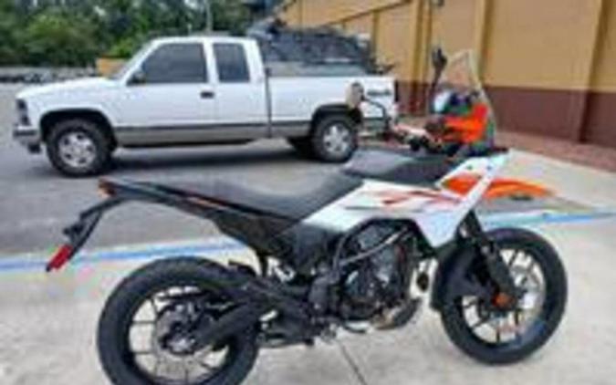 2026 KTM Adventure 390 X