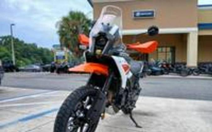 2026 KTM Adventure 390 X