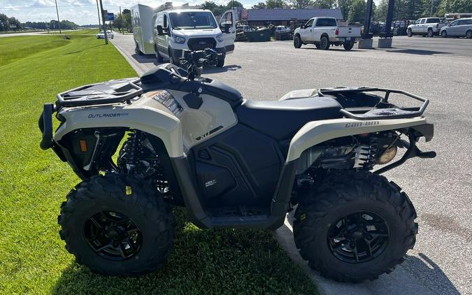 2023 Can-Am® Outlander Pro XU HD7