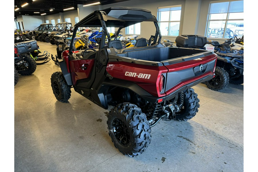 2024 Can-Am Commander XT 700