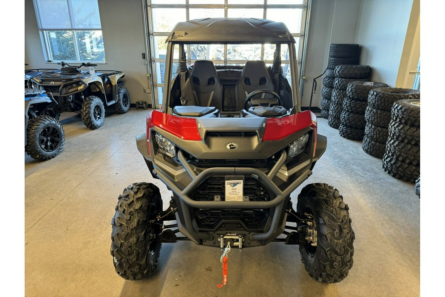 2024 Can-Am Commander XT 700