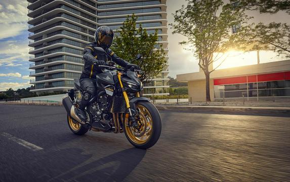 2025 HONDA CB 1000 HORNET SP